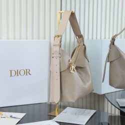 Top Replica Dior Voyage Small/Medium Flat Hobo Bag in Macrocannage Apricot