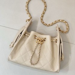 Top Replica Chanel 25 AS5631 Small Hobo Bag in Apricot