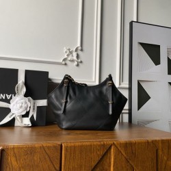 Super Clone Replica Chanel Small Tote Bag AS6015 Black Top Replica Chanel Small Tote Bag AS6015 Black