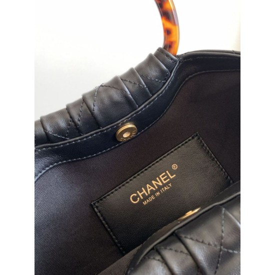 Top Replica Chanel Matelasse Bag with Wood-Effect Plastic Handle AS6010 Black