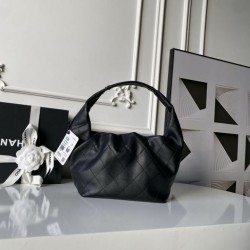 Top Replica Chanel Hobo Bag with Gold-Tone Hardware AS5976 Black
