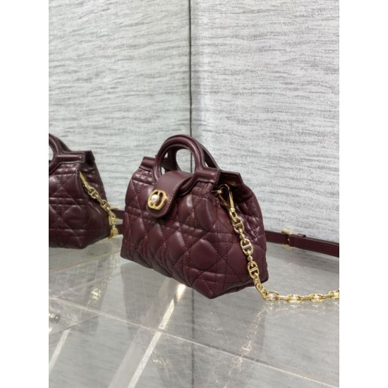 Super Clone Replica Dior Jolie Top Handle Mini Cannage Chain Bag Burgundy Top Replica Dior Jolie Top Handle Mini Cannage Chain Bag Burgundy