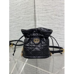 Super Clone Replica Dior 30 Montaigne Mini Bucket Bag in Black Top Replica Dior 30 Montaigne Mini Bucket Bag in Black