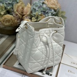 Top Replica Dior D-Motion Lambskin Belt Bag Size 163 Microchip White