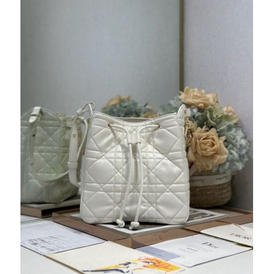 Super Clone Replica Dior D-Motion Lambskin Belt Bag Size 163 Microchip White Top Replica Dior D-Motion Lambskin Belt Bag Size 163 Microchip White