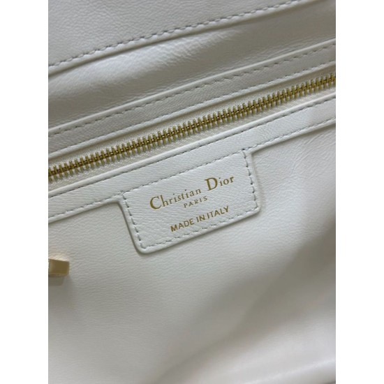 Super Clone Replica Dior D-Motion Lambskin Belt Bag Size 163 Microchip White Top Replica Dior D-Motion Lambskin Belt Bag Size 163 Microchip White