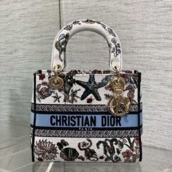 Super Clone Replica Dior Medium Lady D-Lite Bag with Constellation embroidery in Blue/White Top Replica Dior Medium Lady D-Lite Bag with Constellation embroidery in Blue/White