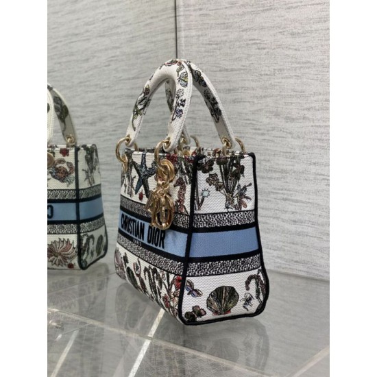 Super Clone Replica Dior Medium Lady D-Lite Bag with Constellation embroidery in Blue/White Top Replica Dior Medium Lady D-Lite Bag with Constellation embroidery in Blue/White