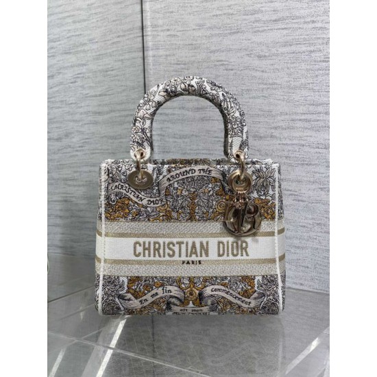 Super Clone Replica Christian Dior Medium Lady D-Lite Bag with Embroidered Milk Motif Top Replica Christian Dior Medium Lady D-Lite Bag with Embroidered Milk Motif