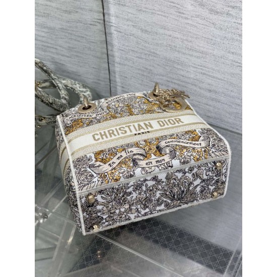 Super Clone Replica Christian Dior Medium Lady D-Lite Bag with Embroidered Milk Motif Top Replica Christian Dior Medium Lady D-Lite Bag with Embroidered Milk Motif