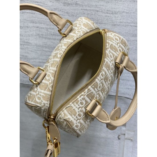 Top Replica Dior Groove 20 Bag in Beige Dior Oblique Jacquard