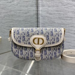 Super Clone Replica Dior Bobby Bag Medium East-West Dior Oblique jacquard bag in blue Top Replica Dior Bobby Bag Medium East-West Dior Oblique jacquard bag in blue