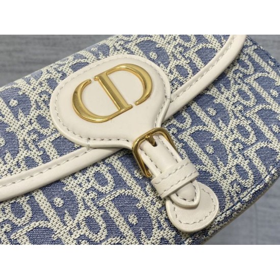 Top Replica Dior Bobby Bag Medium East-West Dior Oblique jacquard bag in blue