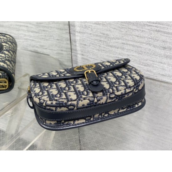 Top Replica Medium East-West Dior Oblique jacquard bag in black