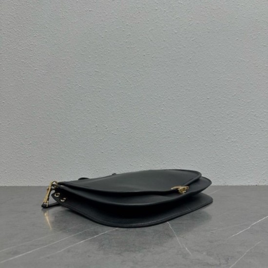 Top Replica Celine Soft Triomphe Besace shoulder bag in black