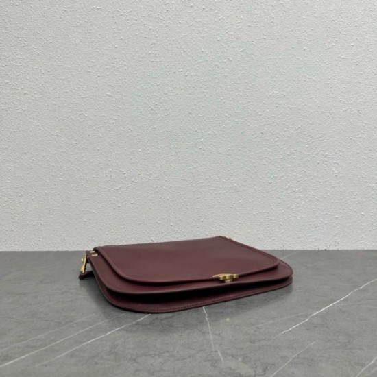 Top Replica Celine Soft Triomphe Besace shoulder bag in burgundy