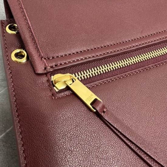 Top Replica Celine Soft Triomphe Besace shoulder bag in burgundy
