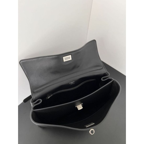 Top Replica Balenciaga Rodeo Medium shoulder bag in black and silver