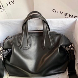 Top Replica Givenchy Nightingale bag in black