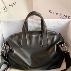 Top Replica Givenchy Nightingale bag in black
