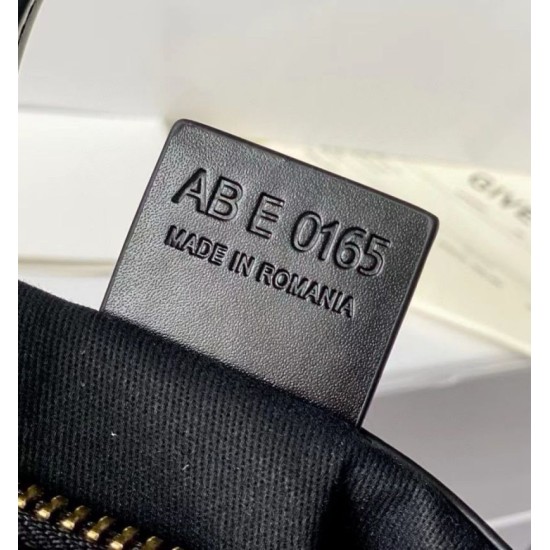 Top Replica Givenchy Antigona Mini tote bag in black leather