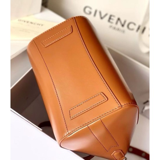 Top Replica Givenchy Antigona Mini tote bag in brown leather