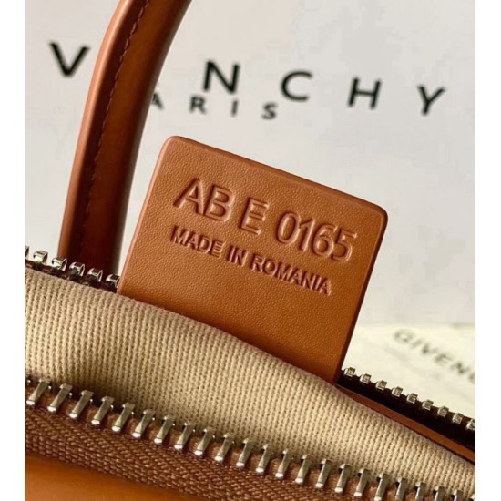 Top Replica Givenchy Antigona Mini tote bag in brown leather