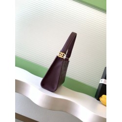 Super Clone Replica Chanel 26X AS6045 hobo bag in burgundy Top Replica Chanel 26X AS6045 hobo bag in burgundy