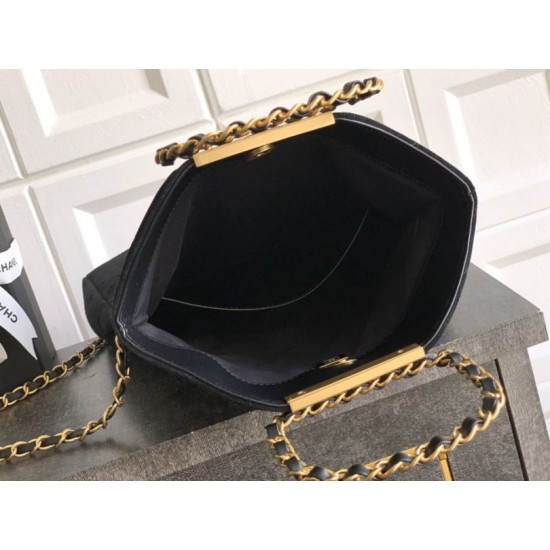 Super Clone Replica Chanel Suede Diana Foldable Tote Bag Small/Medium/Large Black Top Replica Chanel Suede Diana Foldable Tote Bag Small/Medium/Large Black
