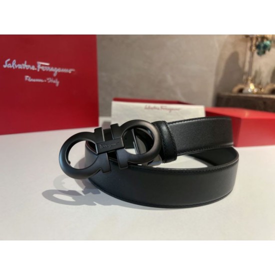 Top Replica Salvatore Ferragamo Men's 3.5 cm Belt with Black Buckle