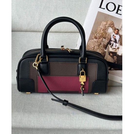 Top Replica Loewe Amazona 23 Shoulder Bag with Padlock Detail, Black