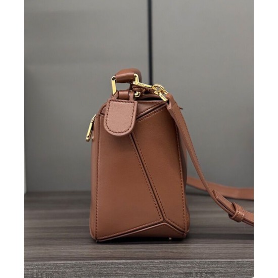 Super Clone Replica Loewe Featherlight Puzzle Small Bag in Coffee Top Replica Loewe Featherlight Puzzle Small Bag in Coffee