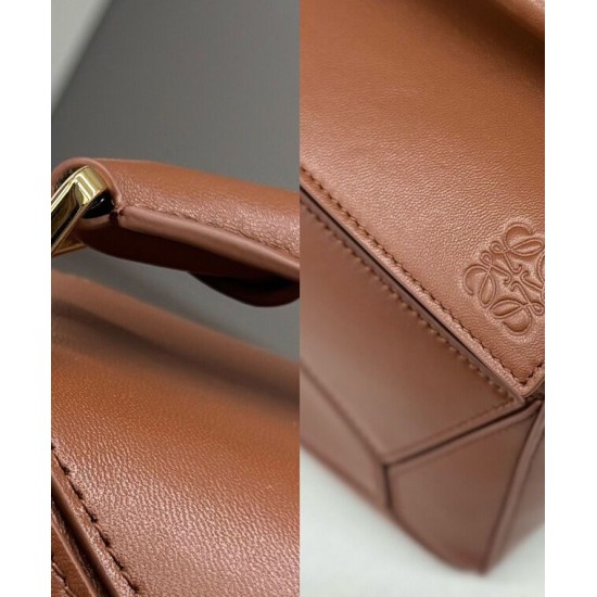 Super Clone Replica Loewe Featherlight Puzzle Small Bag in Coffee Top Replica Loewe Featherlight Puzzle Small Bag in Coffee