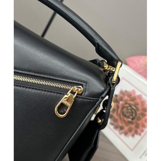 Super Clone Replica Loewe Featherlight Puzzle Small Bag in Black Top Replica Loewe Featherlight Puzzle Small Bag in Black