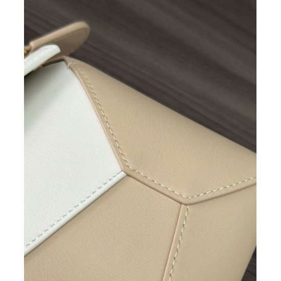 Super Clone Replica Loewe Classic Two-Tone Puzzle Edge Small Bag in White/Beige Top Replica Loewe Classic Two-Tone Puzzle Edge Small Bag in White/Beige