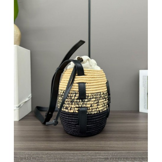 Super Clone Replica Loewe Raffia Shoulder Bag, Black Top Replica Loewe Raffia Shoulder Bag, Black