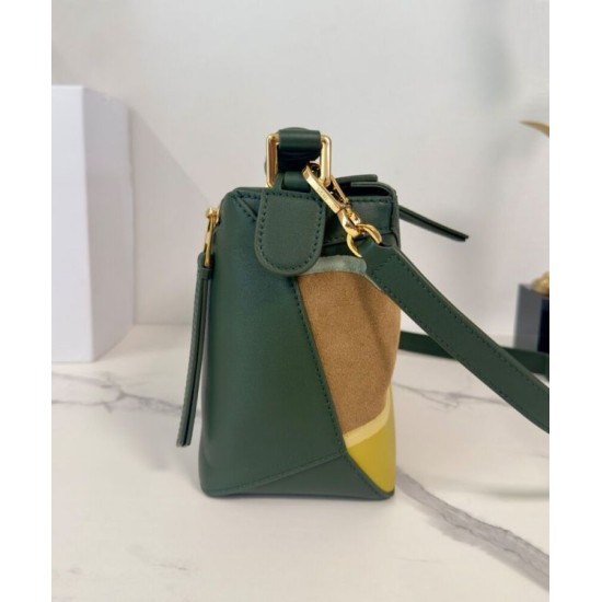 Super Clone Replica Loewe Small Puzzle Edge Landscape Bag, Green Top Replica Loewe Small Puzzle Edge Landscape Bag, Green