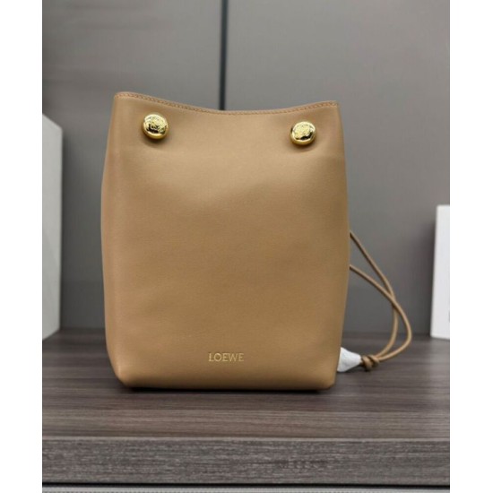 Top Replica Loewe Pebble Pouch Bags, Apricot