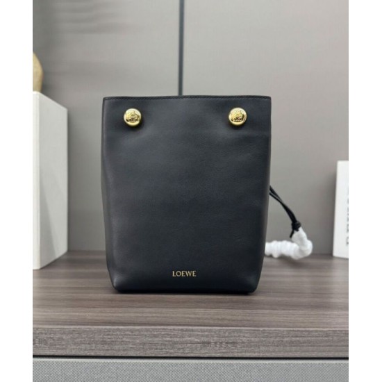 Top Replica Loewe Pebble Pouch Bags, Black