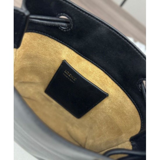 Top Replica Loewe Pebble Pouch Bags, Black