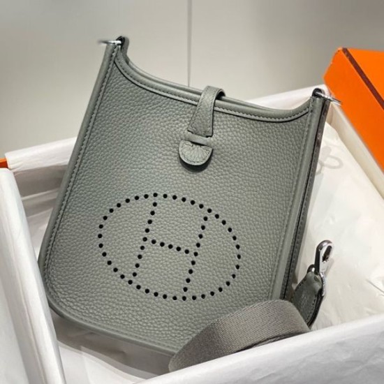 Top Replica Hermes Evelyne III TPM Gray Clemence Bag