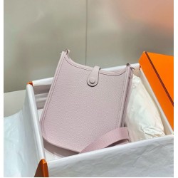 Top Replica Hermes Evelyne III TPM Pale Mauve Clemence Bag