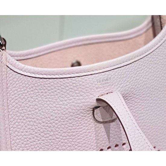 Top Replica Hermes Evelyne III TPM Pale Mauve Clemence Bag