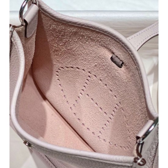 Top Replica Hermes Evelyne III TPM Pale Mauve Clemence Bag