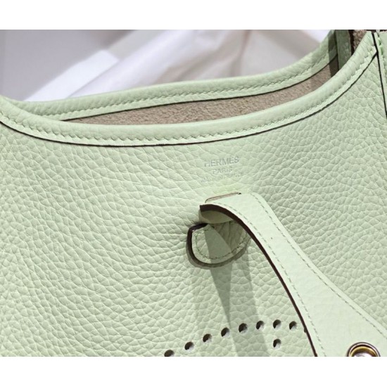 Top Replica Hermes Evelyne III TPM Bag in Clemence Green