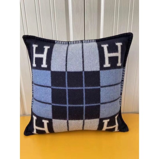 Top Replica Hermes Avalon III Small Pillow Blue