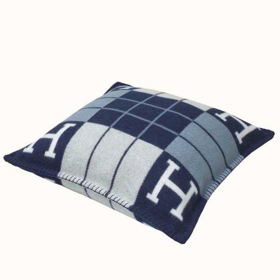 Top Replica Hermes Avalon III Small Pillow Blue