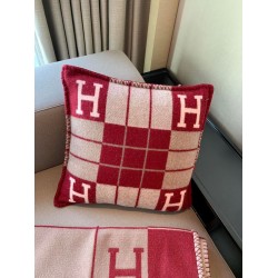 Top Replica Hermes Avalon III Small Pillow Red