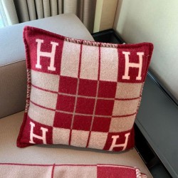Top Replica Hermes Avalon III Small Pillow Red