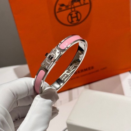 Top Replica Hermes Mini Clic Kelly Bracelet Pink